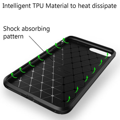 NALIA Silikonhülle für iPhone 7 Plus / 8 Plus – Rutschfest & Matt – VORTEX (Gebürstete Optik & Carbon Design) – Marke aus Berlin