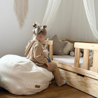 Sitzsack Boucle Teddy mit Stauraum | Hide and Seat by Kisu