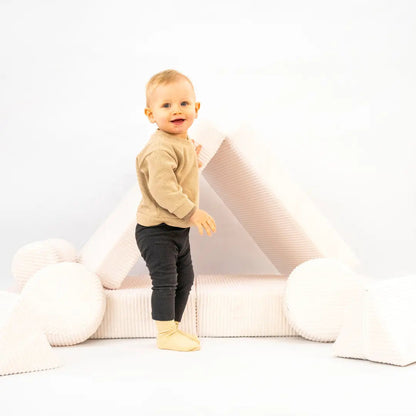 Spielsofa Cord – Kreativer Spielspaß & Gemütlichkeit