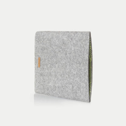 Custom-made E-Ink tablet case | made of felt and organic cotton | light gray - Stripes | Model "LET"