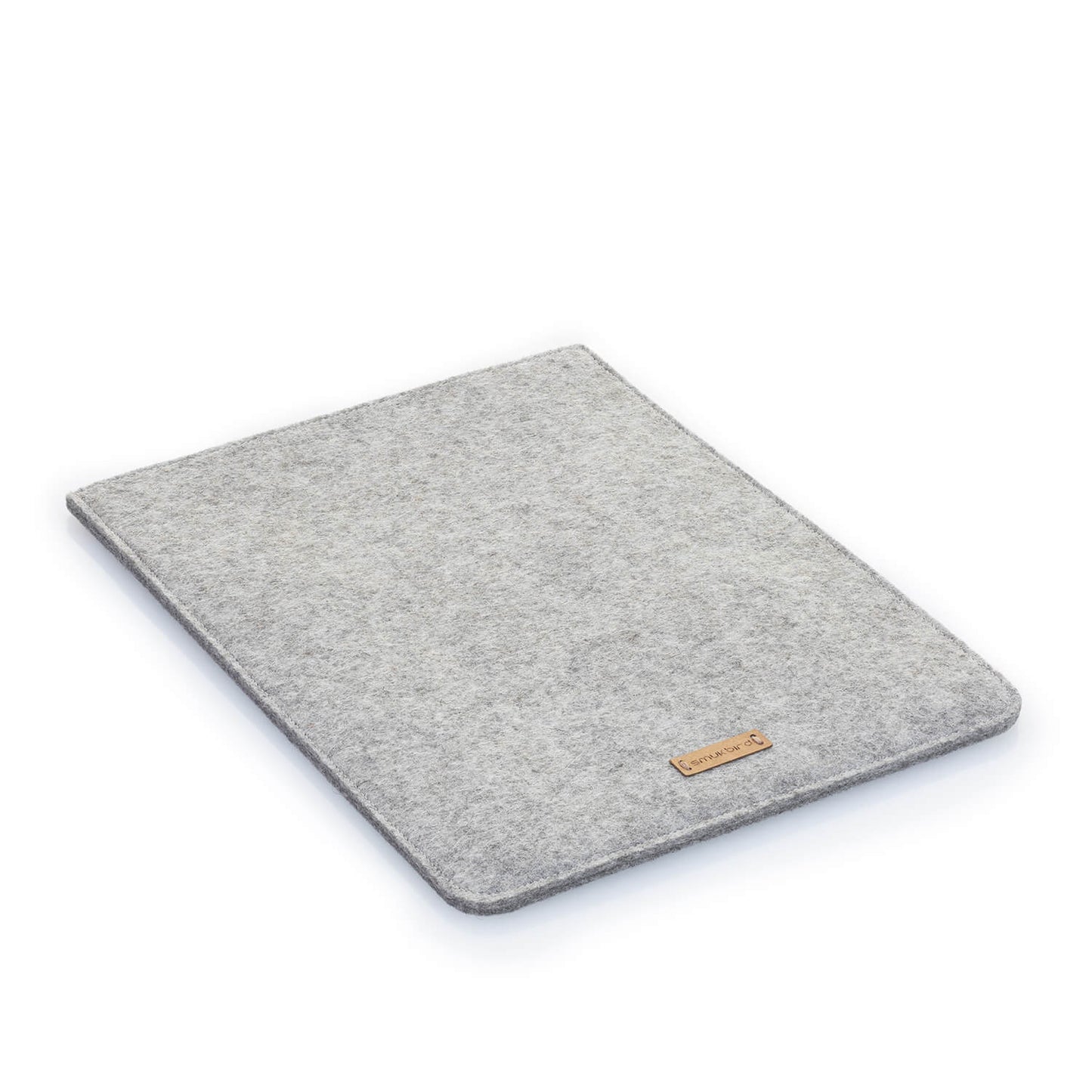 Case for iPad Pro 11" - 3rd Gen | Made of felt and organic cotton | Light gray - tracks | Model "LET"
