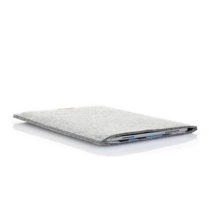 Case for Galaxy Tab A7 Lite | Made of felt and organic cotton | Light gray - shapes | Model "LET"