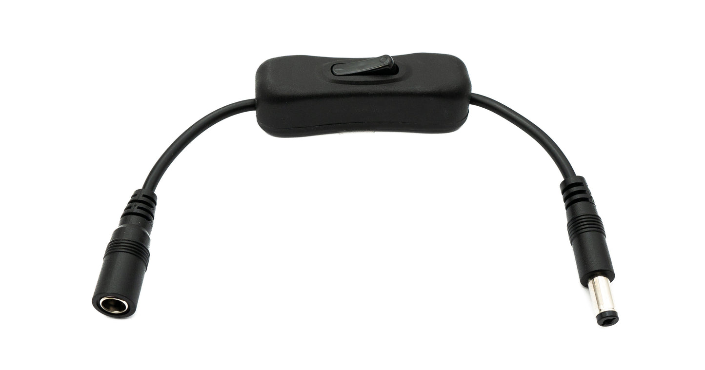 SYSTEM-S DC Kabel 20 cm 24V 5,5 x 2,5 Stecker zu Buchse Schalter in Schwarz