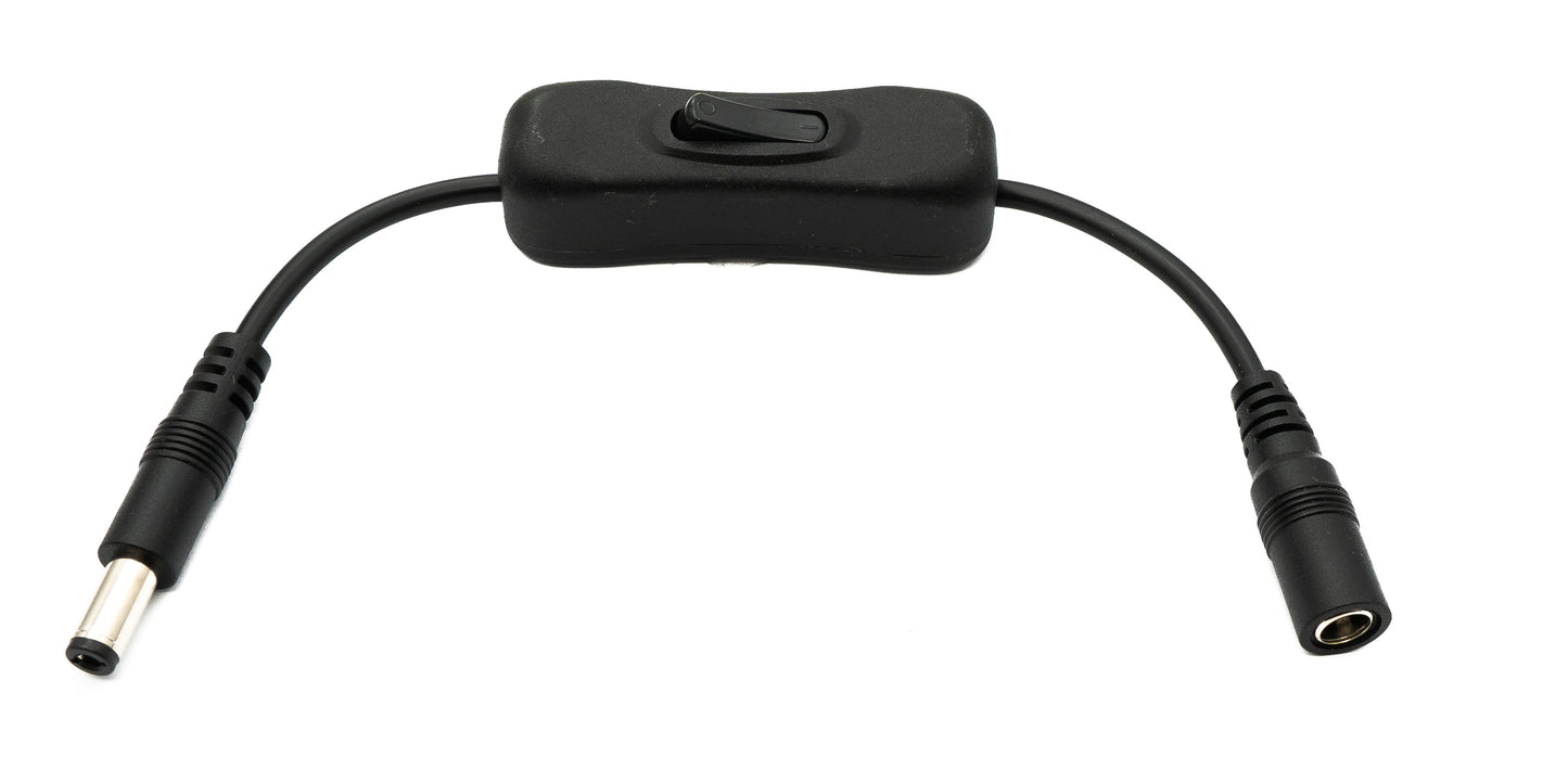 SYSTEM-S DC Kabel 20 cm 24V 5,5 x 2,1 Stecker zu Buchse Schalter in Schwarz