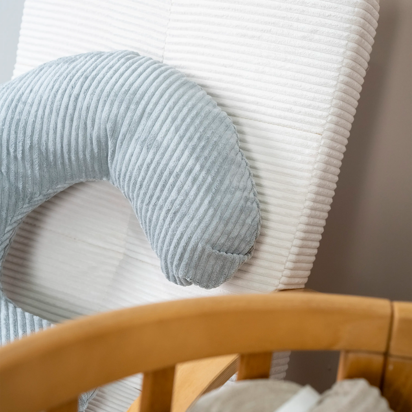 Stillkissen U-Form Cord – abnehmbarer Bezug