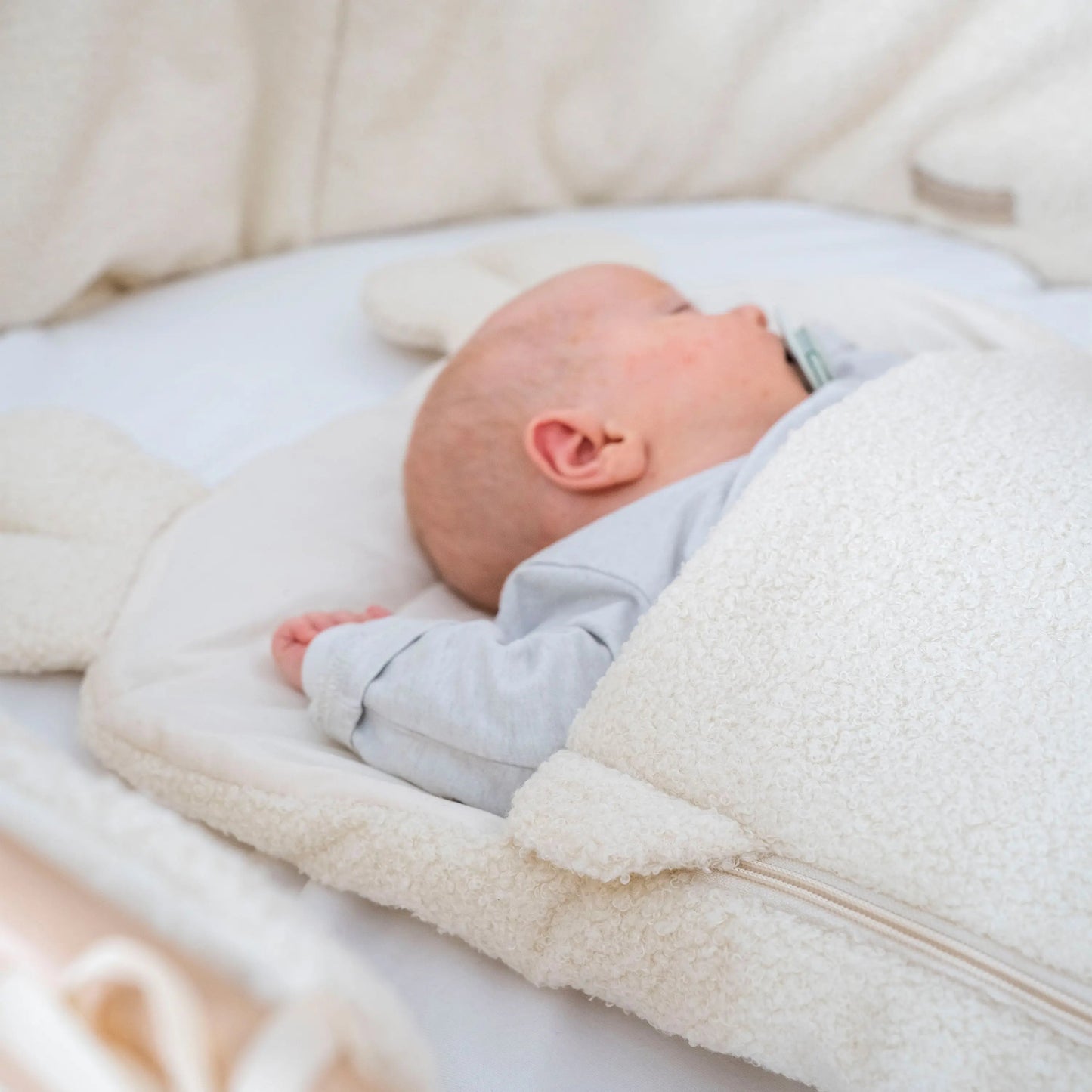Babyschlafsack Teddyohren Bouclé - 2.5 TOG Ganzjahr
