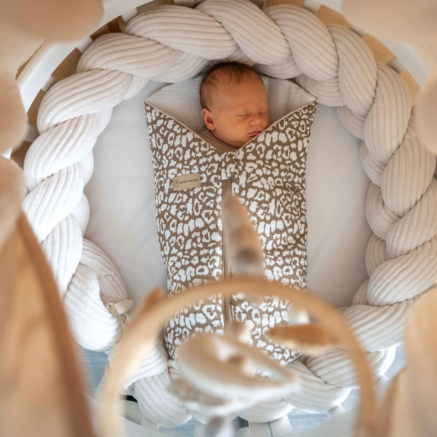 Pucksack Musselin Leoprint – 2.5 TOG Ganzjahr