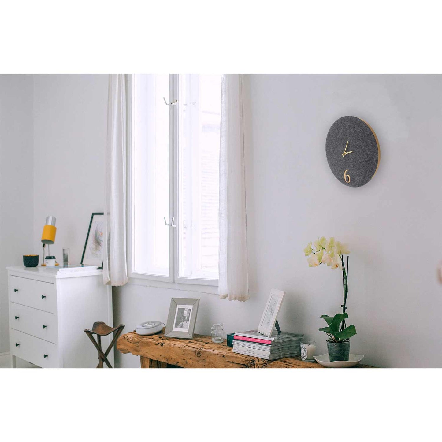 Felt and cork wall clock, 30 cm | anthracite - gold | Design: Aarhus