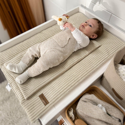 Cord changing mat with underlay – natural &amp; cuddly for your baby