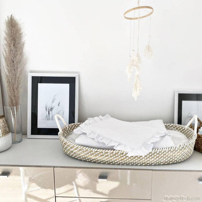 Seagrass changing basket with insert mat – space-saving &amp; stylish alternative to the changing table