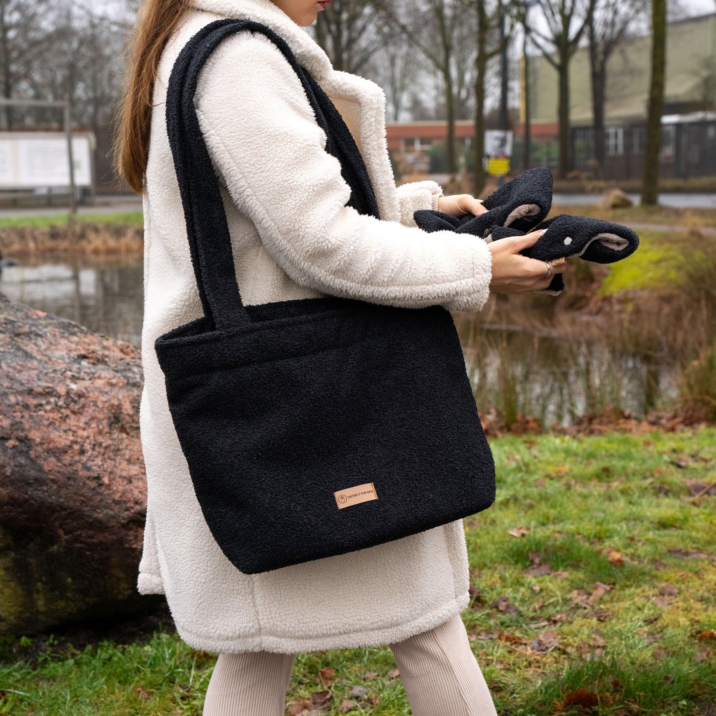 Wickeltasche Boucle Teddystoff für den Kinderwagen - Mom bag