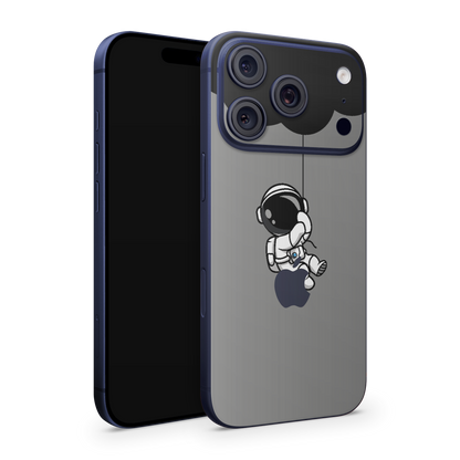 iPhone 17 Pro Max Skin