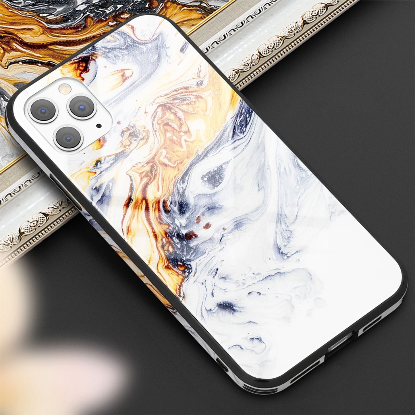 NALIA Marmor Glas Case für iPhone 11 Pro Max – Kratzfestes 9H Echtglas – MARBELLE (Silikon Bumper & Grip) – Marke aus Berlin