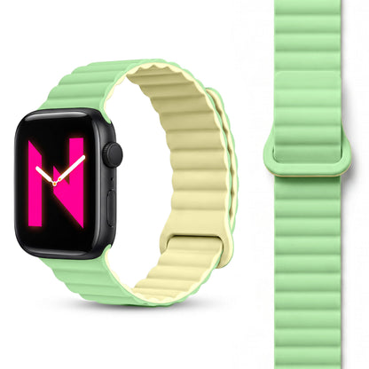 NALIA Core Magnet Armband kompatibel mit Apple Watch Series Ultra/SE/10/9/8/7/6/5/4/3/2/1 – 42/44/45/46/49mm, Atmungsaktives Silikon Loop, Sportarmband mit Rillendesign