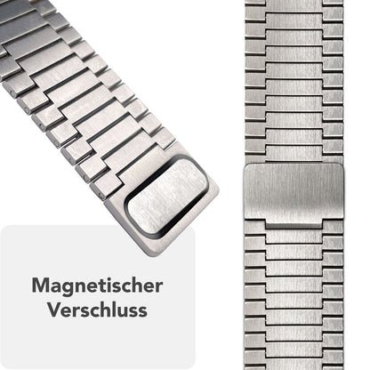 NALIA Chronos Metall Armband kompatibel mit Apple Watch Armband Ultra/SE iWatch Series 10 9 8 7 6 5 4 3 2 1, 42/44/45/46/49mm, Edelstahl Loop-Armband Magnetverschluss, Rostfrei
