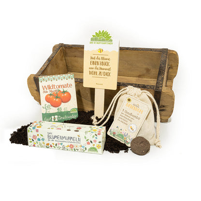 Easter nest for children with brick shape