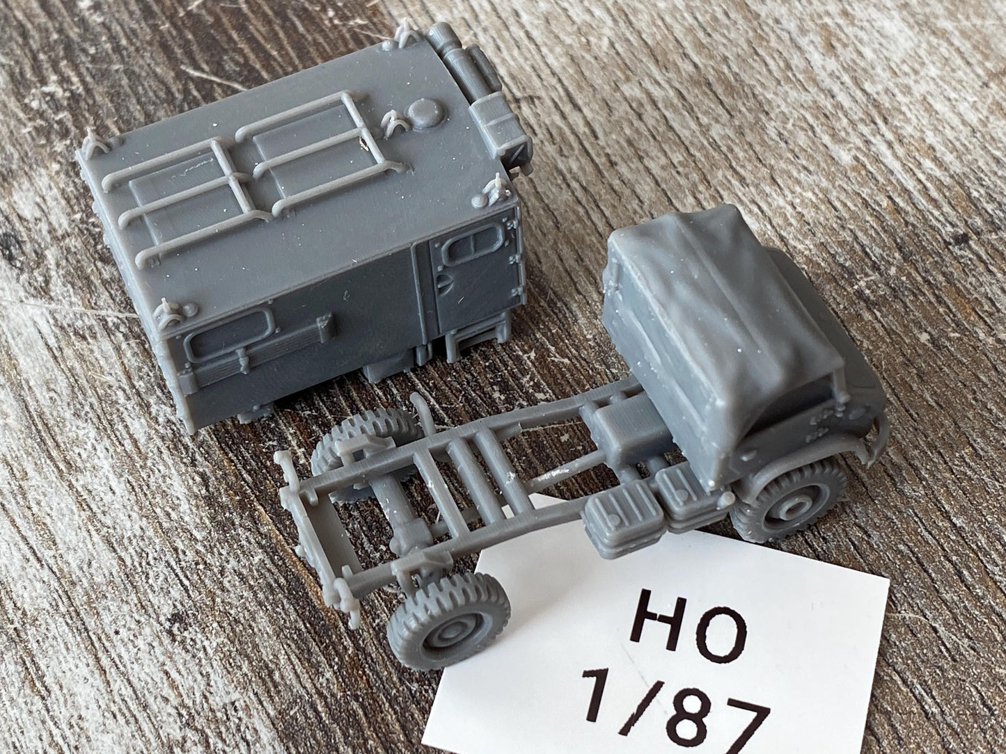 Unimog Radio Case (Radio) - 3D Printed - 28mm Scale - Miniature Wargaming Vehicle - Tabletop Wargames - Model Railroad