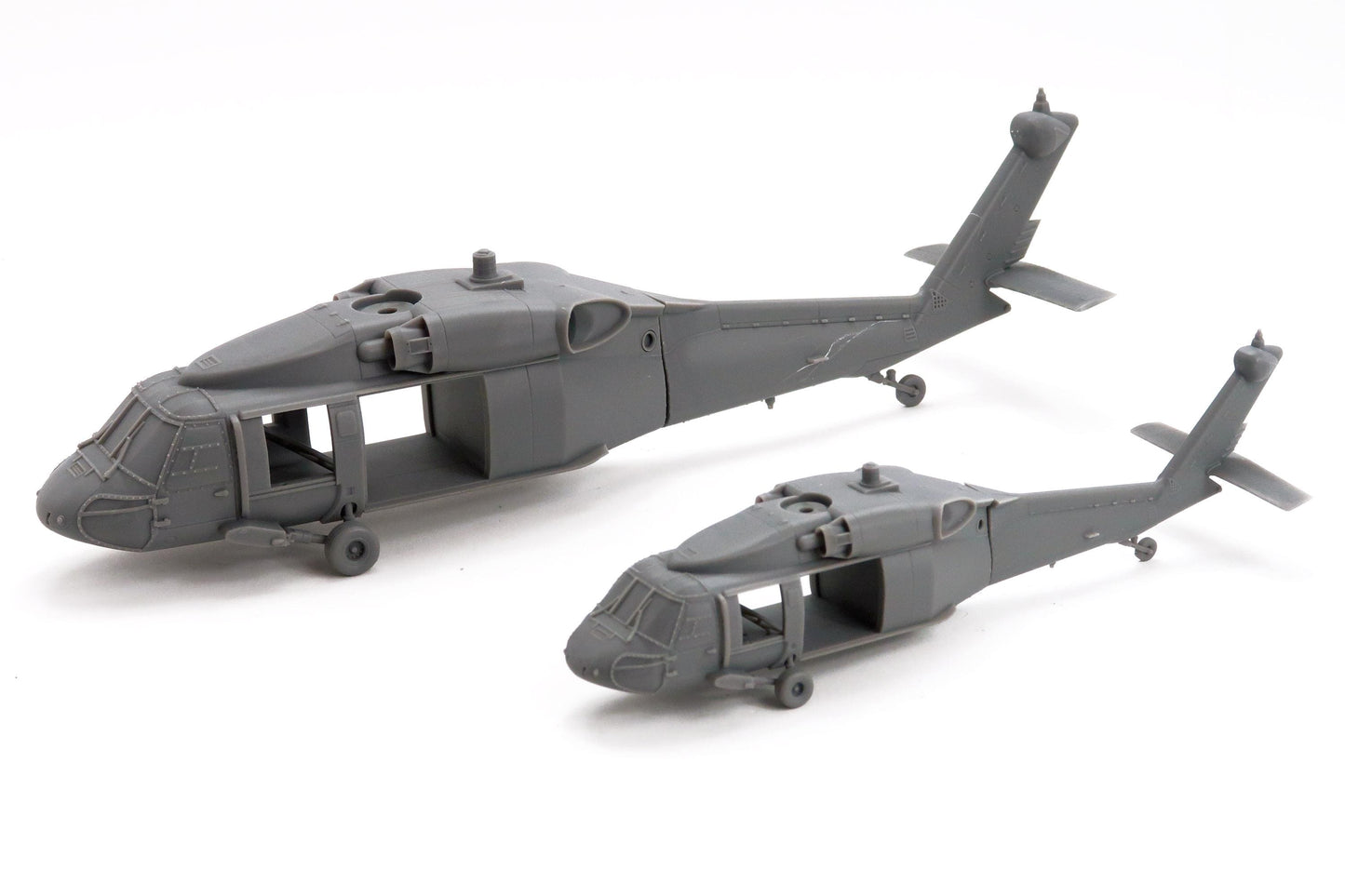 UH-60A Black Hawk Helicopter - 3D Printed Miniature for Tabletop Wargames - 28mm / 20mm / 15mm Scales