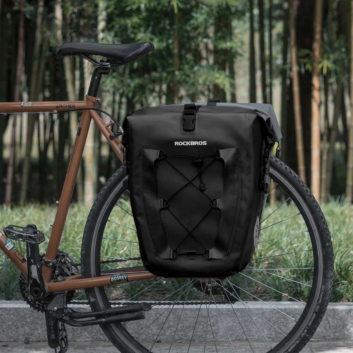 ROCKBROS Gepäckträgertasche 25L-32L 100 % wasserdicht mit Tragegriff