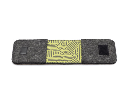 EC Karten Etui aus Filz | anthrazit - Stripes
